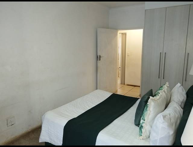 3 BEDROOM HOUSE FOR SALE IN SEBOKENG ZONE 10